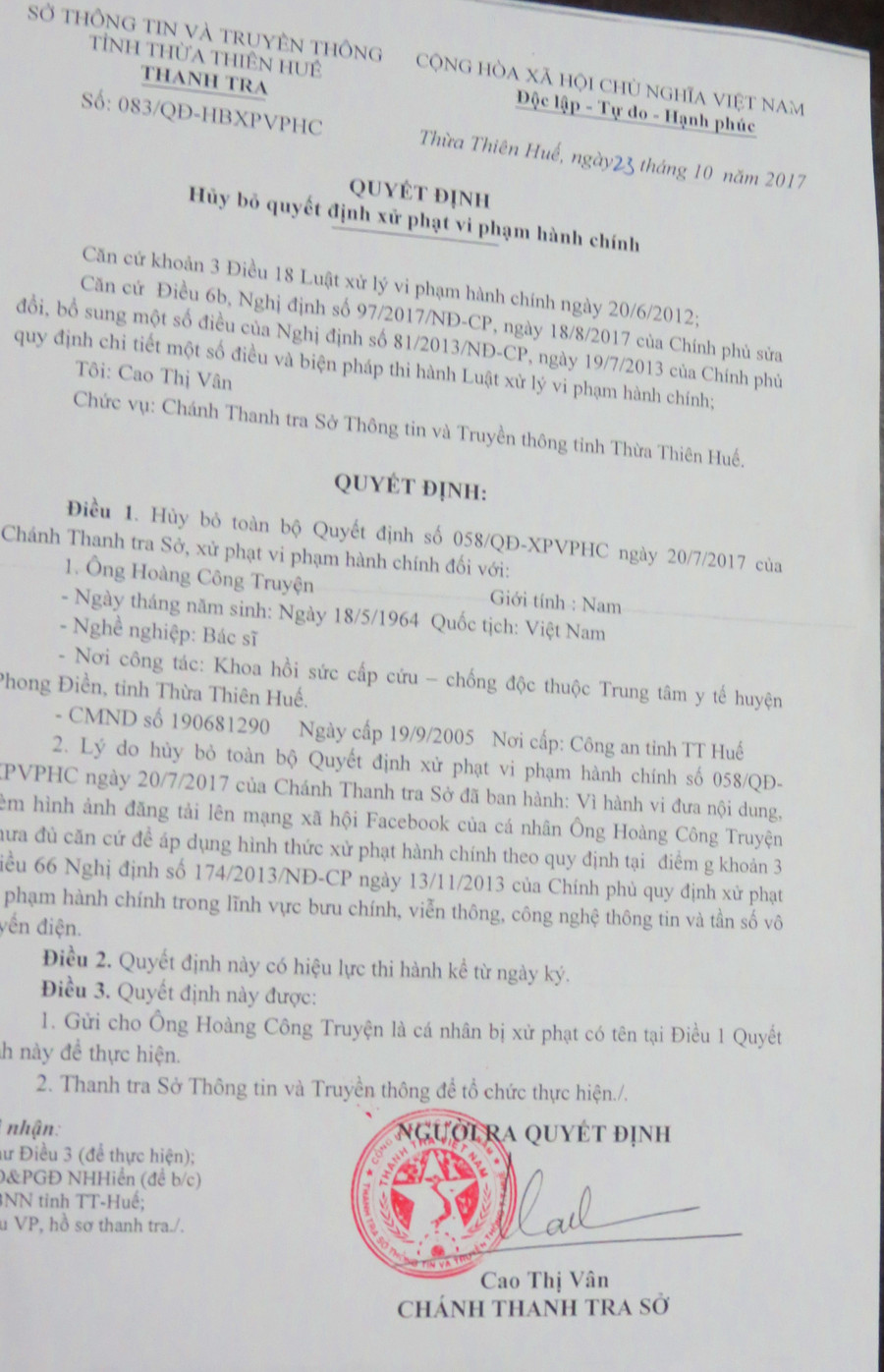 Văn bản hủy quyết định xử phạt vi phạm hành chính đối với bác sỹ Truyện