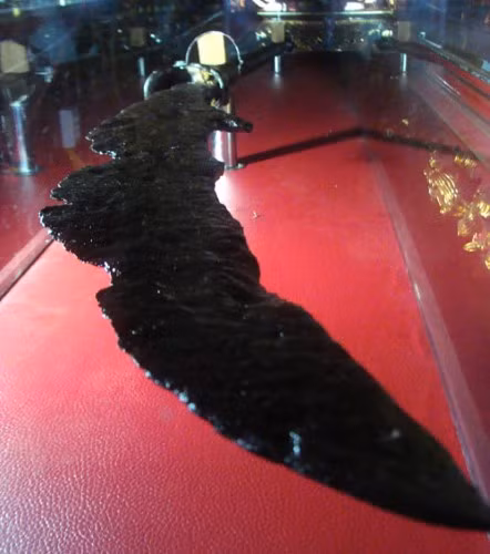 Bảo vật “Định Nam đao” được cho là của Mạc Thái Tổ.