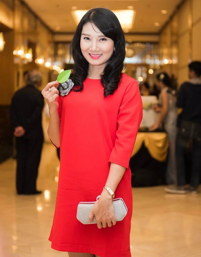 Lan Khuê cùng dàn sao tới dự tiệc cưới MC Hồng Phượng ảnh 11 Lan Khuê cùng dàn sao tới dự tiệc cưới MC Hồng Phượng