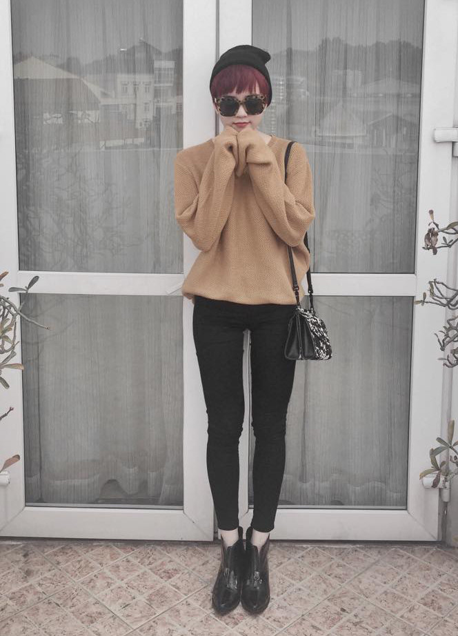 Thành viên nhóm nhạc Bee.T khéo chọn trang phục sành điệu, hợp mốt ở mọi nơi, mọi lúc. Thời trang dạo phố thường là những items tiện lợi, đạt hiệu quả thẩm mỹ mà giới trẻ yêu thích. Thành viên nhóm nhạc Bee.T khéo chọn trang phục sành điệu, hợp mốt ở mọi nơi, mọi lúc. Thời trang dạo phố thường là những items tiện lợi, đạt hiệu quả thẩm mỹ mà giới trẻ yêu thích.