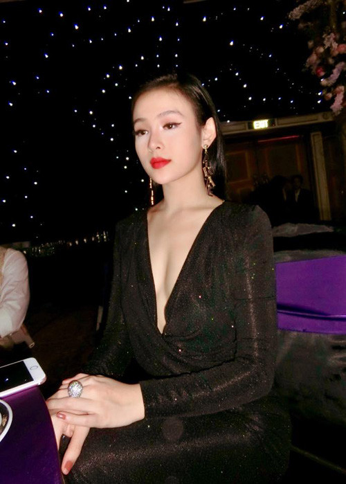 Vẻ nóng bỏng của bộ ba hot girl đình đám Hà thành một thời ảnh 5 Vẻ nóng bỏng của bộ ba hot girl đình đám Hà thành một thời ảnh 5