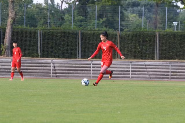 Chương Thị Kiều trở lại sau 9 tháng chấn thương. Chương Thị Kiều trở lại sau 9 tháng chấn thương.