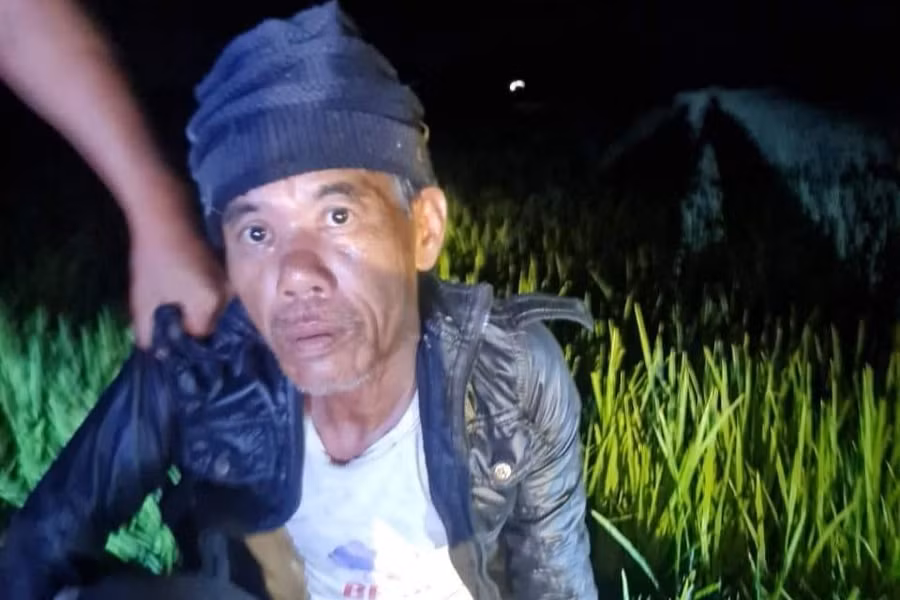 Nghi phạm Lê Đình Thức tại thời điểm bị bắt (Ảnh: Công an cung cấp)