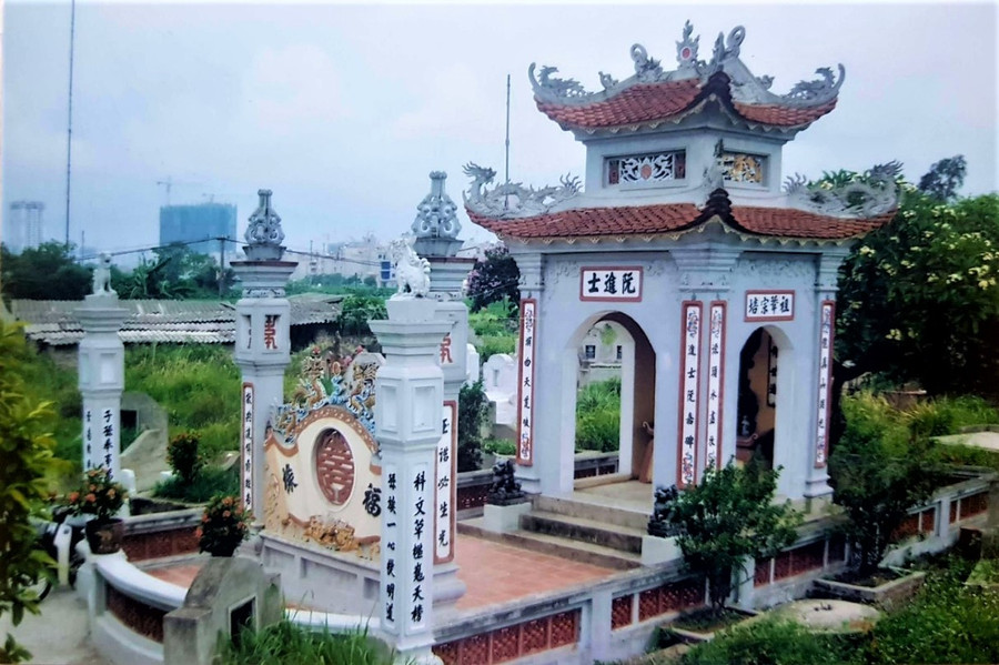 Lăng mộ Tiến sĩ Nguyễn Gia Du.