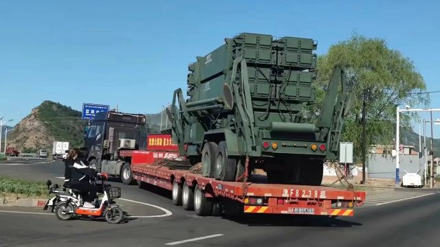 Chưa rõ điểm đến của hệ thống Patriot được chất lên xe