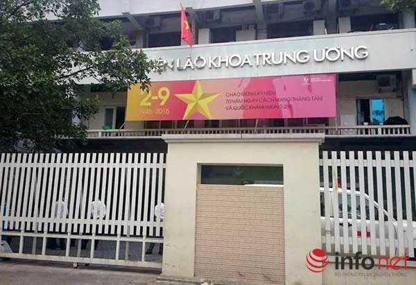 Bệnh viện Lão khoa Trung ương phụt khói, bệnh nhân hoảng loạn