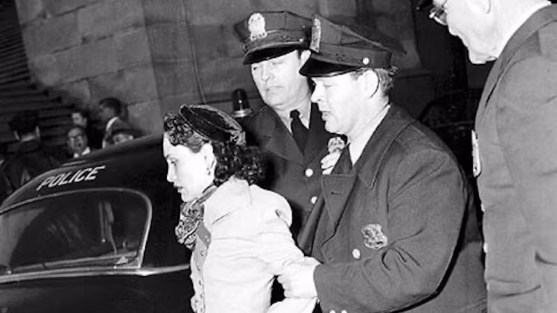 Lebron bị bắt sau cuộc tấn công vào Đồi Capitol.