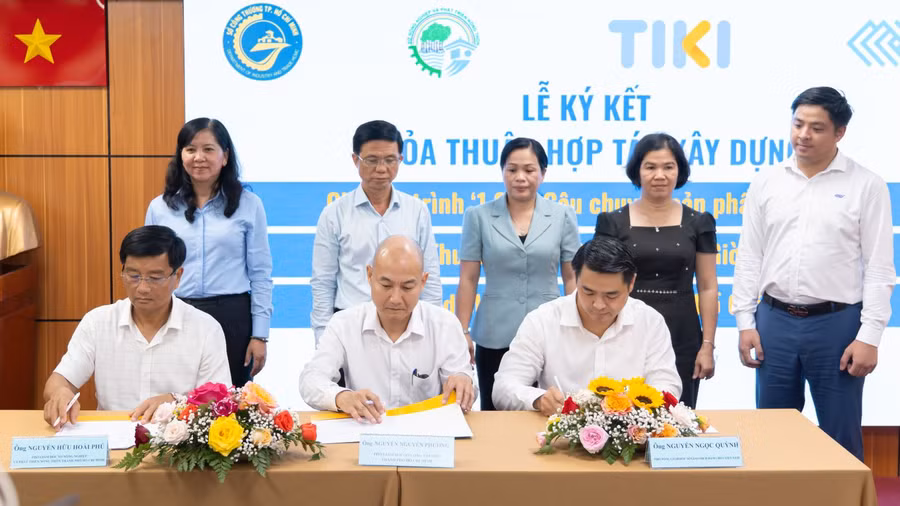 Lễ ký kết hợp tác xây dựng Sàn Giao dịch thịt heo tại TPHCM vừa diễn ra giữa