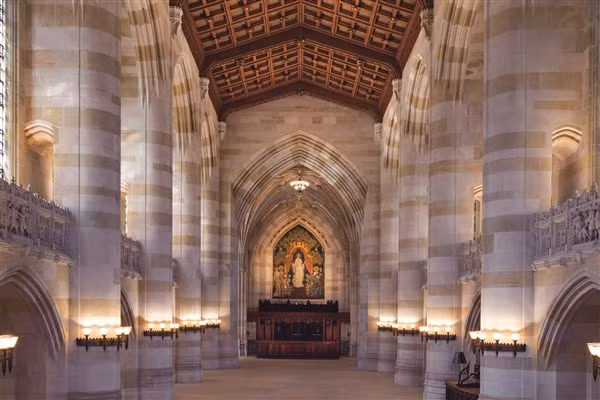 Ngôi trường “đốn tim” người học ảnh 1