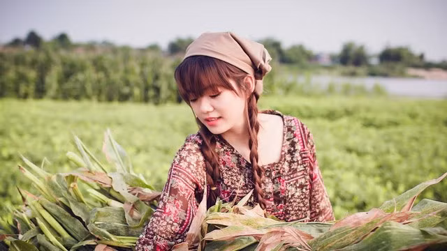 Vẻ đẹp của thiếu nữ thôn quê khiến dân mạng say lòng ảnh 9