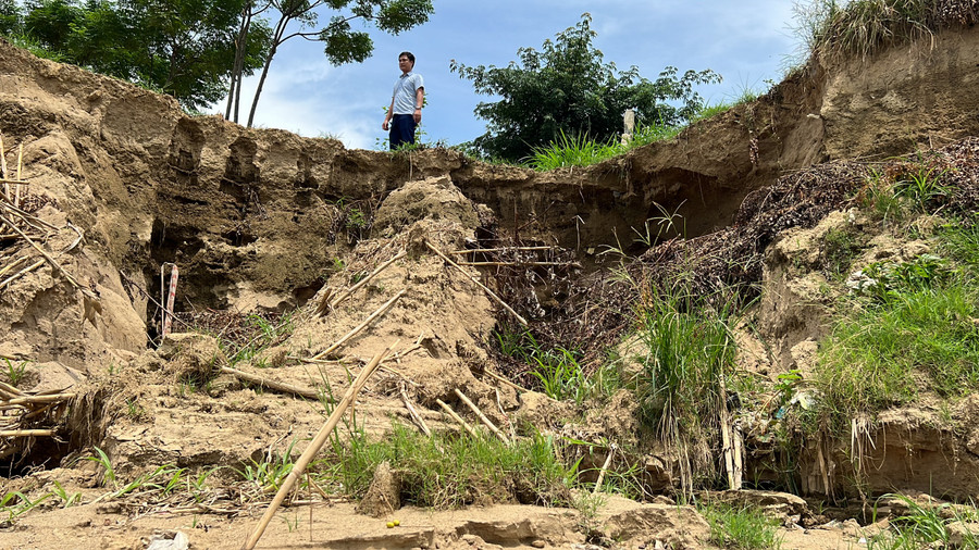 Tình trạng sạt lở ngày càng ở mức báo động.