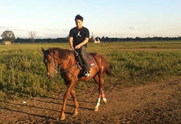 Hết thời ở tuổi 31, Thích Tiểu Long vẫn có cuộc sống xa hoa ảnh 11 Vi sao Thich Tieu Long song xa hoa du het thoi o tuoi 31? hinh anh 12