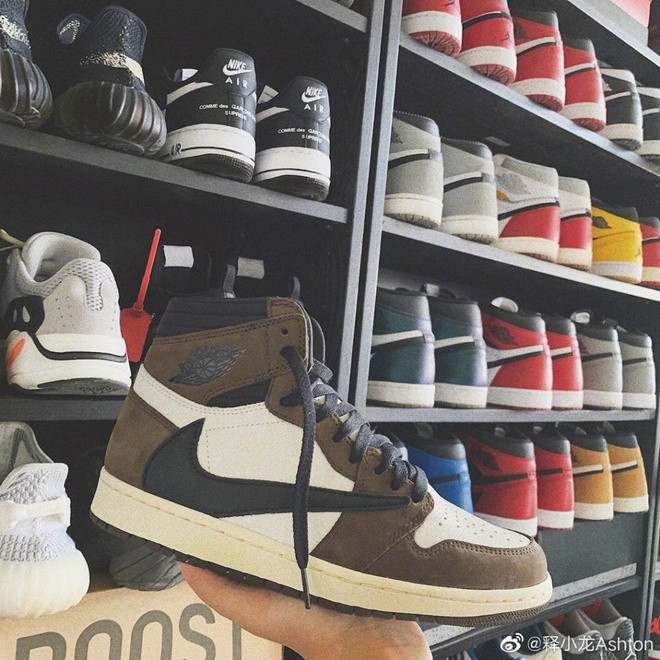 Hết thời ở tuổi 31, Thích Tiểu Long vẫn có cuộc sống xa hoa ảnh 5 Vi sao Thich Tieu Long song xa hoa du het thoi o tuoi 31? hinh anh 6