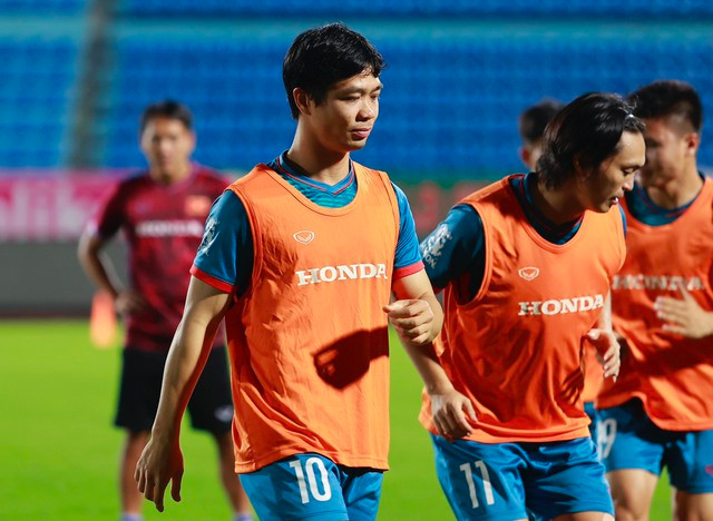 Công Phượng nằm trong kế hoạch sử dụng của huấn luyện viên khi tuyển Việt Nam gặp Syria. Công Phượng nằm trong kế hoạch sử dụng của huấn luyện viên khi tuyển Việt Nam gặp Syria.