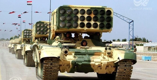 Pháo phản lực nhiều nòng TOS-1 của Nga.