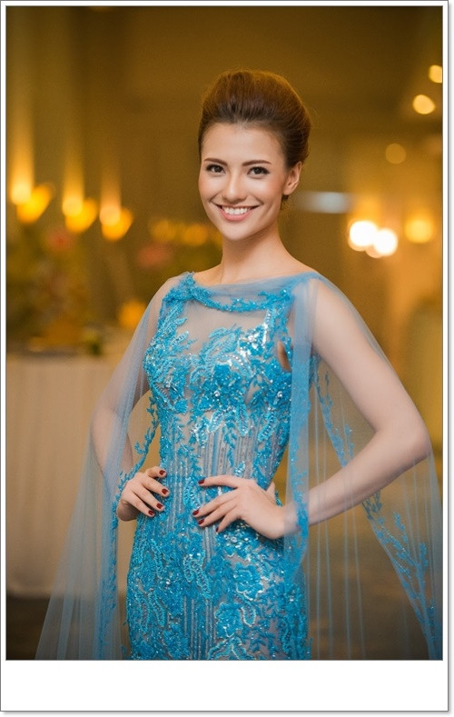 Huyền My, Hồng Quế đua nhau khoe đường cong quyến rũ - Ảnh 5