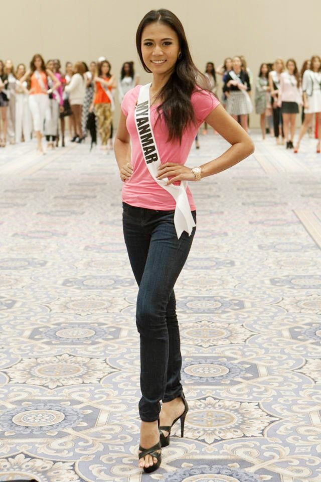 10 nhan sắc gây thất vọng nhất ở Hoa hậu Hoàn vũ