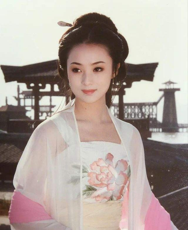 Tưởng Cần Cần, nàng 'Tây Thi đẹp nhất trên màn ảnh'. Tưởng Cần Cần, nàng 'Tây Thi đẹp nhất trên màn ảnh'.