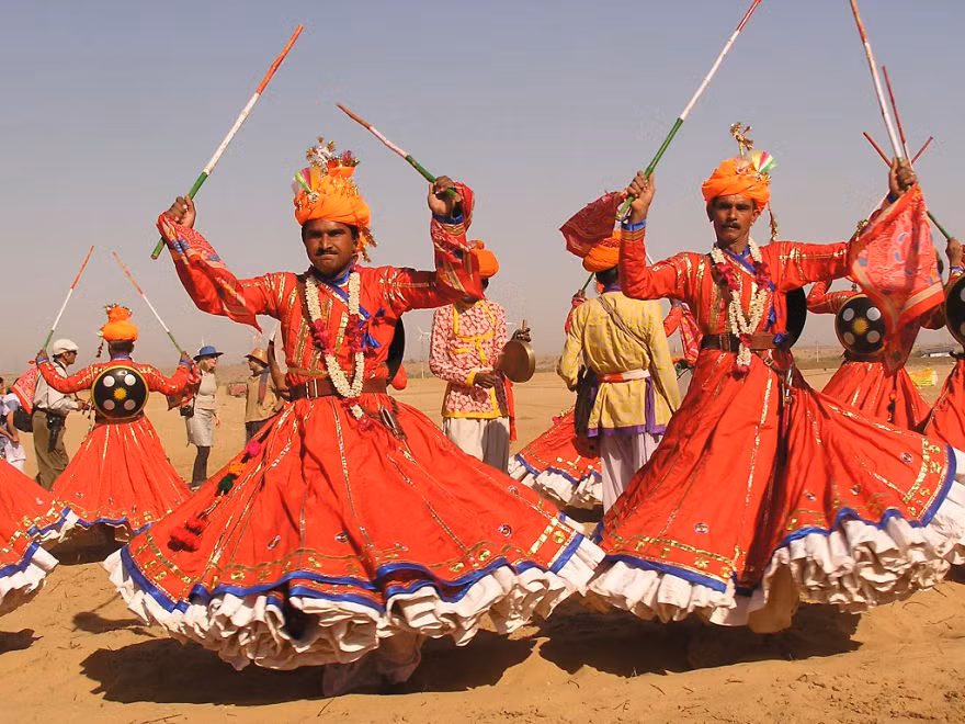 Lễ hội Sa mạc Jaisalmer. Ảnh: Bored Panda