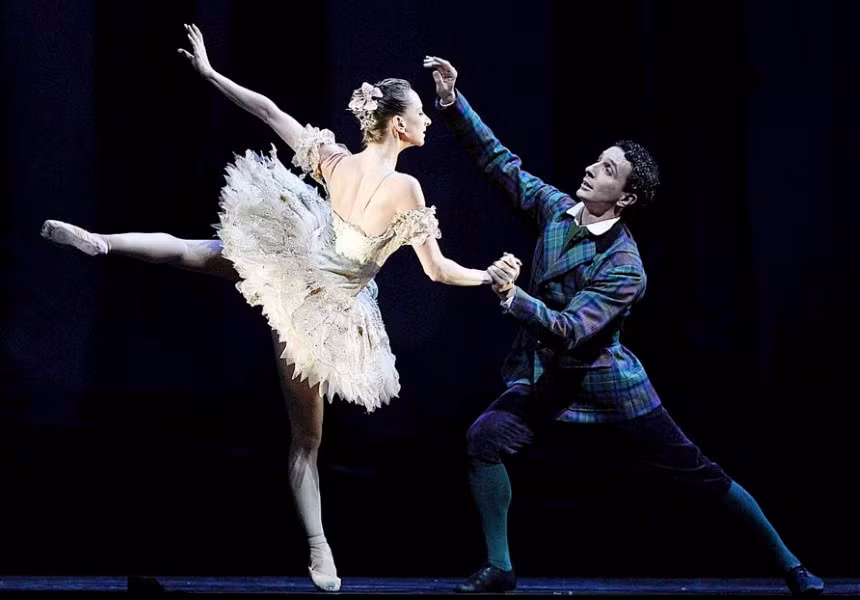 Múa ba lê, vẻ đẹp từ đôi hài xinh ảnh 6