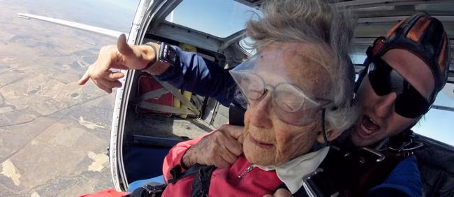 20 nguoi phi thuong nhat hanh tinh