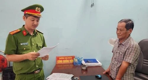 Bắt Trưởng Văn phòng công chứng An Biên ở Kiên Giang