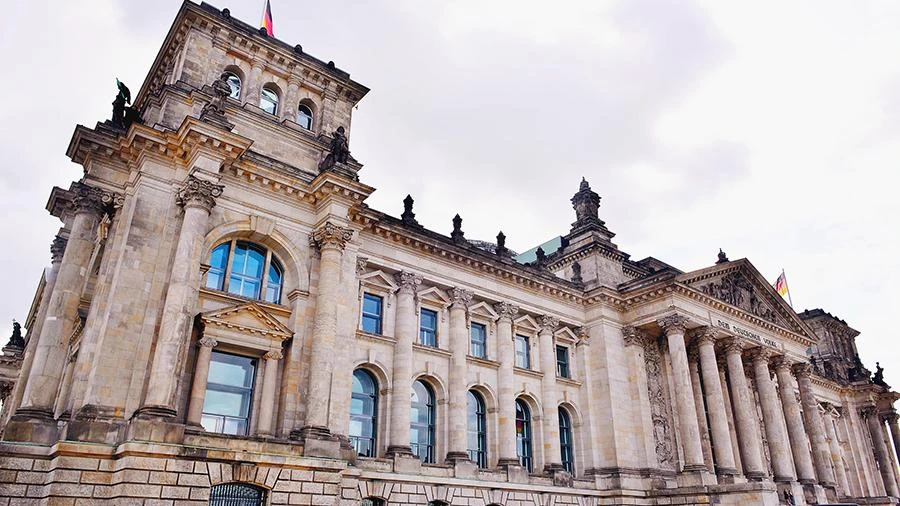 Bundestag từ chối dỡ bỏ lệnh trừng phạt đối với Nga