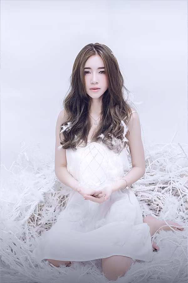  Cô cho biết sẽ hoạt động showbiz trong 3 năm nữa và sau đó giải nghệ.