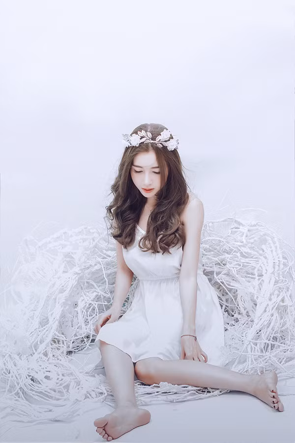 Từ đầu năm, người đẹp nhận được nhiều kịch bản phim điện ảnh. 