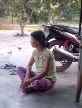 Triệt phá đường dây cả gia đình buôn bán phụ nữ ảnh 3