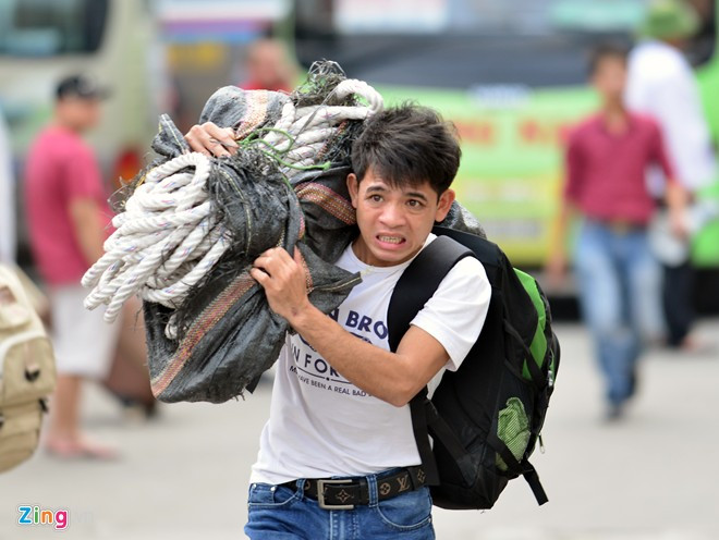 Xử phạt hàng chục xe 