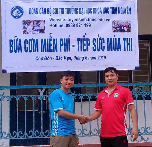 Điểm phát cơm miễn phí của Trường ĐH Khoa học Điểm phát cơm miễn phí của Trường ĐH Khoa học