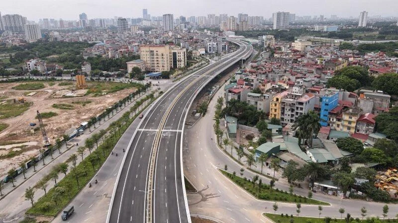 Tuyến Metro trên cao dọc xa lộ Hà Nội, TPHCM.