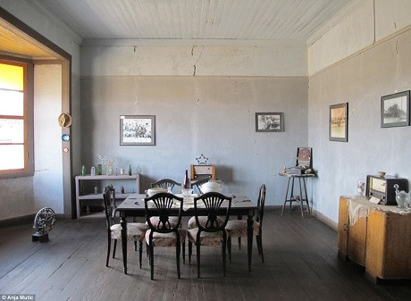 Kỳ lạ "thị trấn ma" trở thành Địa danh Di sản Thế giới ảnh 24