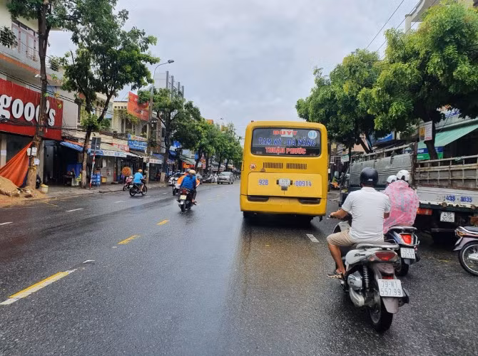 Tuyến xe buýt liền kề Quảng Nam – Đà Nẵng không được chạy vào trung tâm thành phố Đà Nẵng từ ngày 1/10/2020.