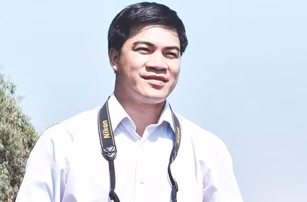 Nhà báo Hữu Nghĩa