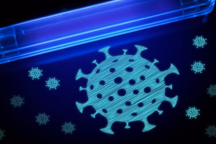 Đèn UVC xa dễ dàng lắp đặt trên trần nhà.