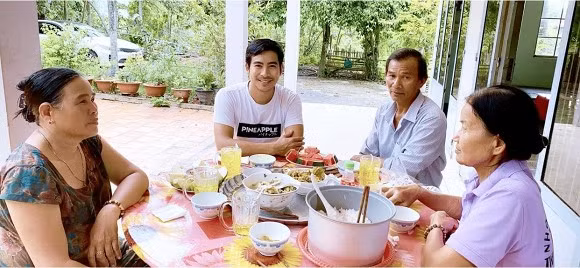 Sau ly hôn, Thanh Bình vẫn hết lòng tận tụy với gia đình Ngọc Lan