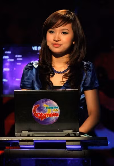 Dàn MC "Đường lên đỉnh Olympia" thay đổi ra sao sau 20 năm lên sóng? ảnh 13