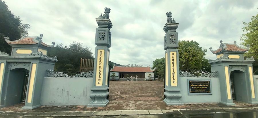 Đền thờ Trạng nguyên Trần Tất Văn tại An Lão (Hải Phòng).