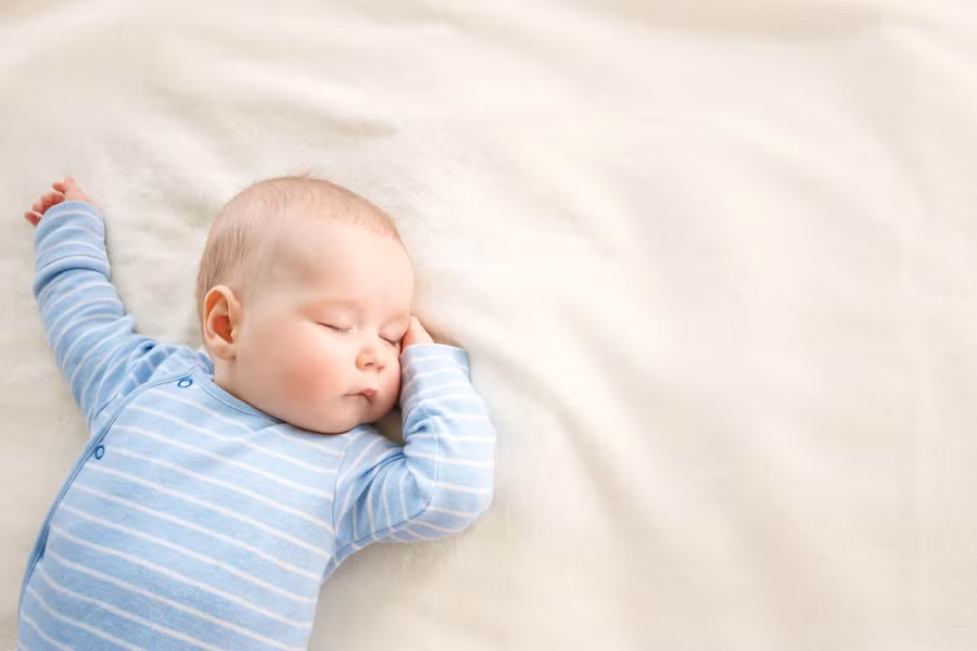 Trẻ sơ sinh có thể học ngôn ngữ từ khi trong bụng mẹ. 