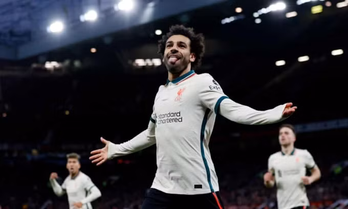 Salah rực sáng với cú hat-trick vào lưới Man Utd