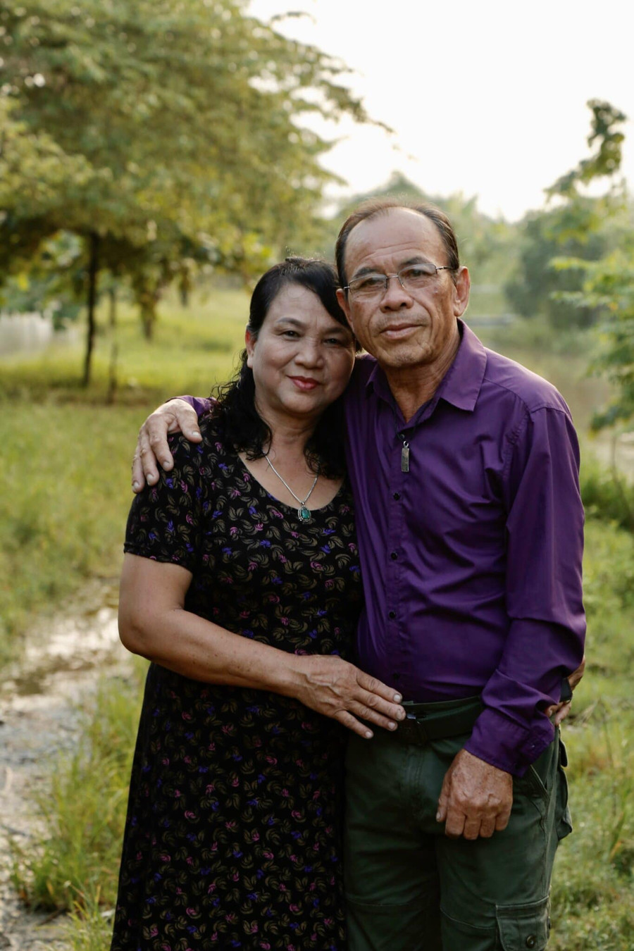 NSƯT Ngọc Khánh và vợ. Ảnh: NVCC. NSƯT Ngọc Khánh và vợ. Ảnh: NVCC.