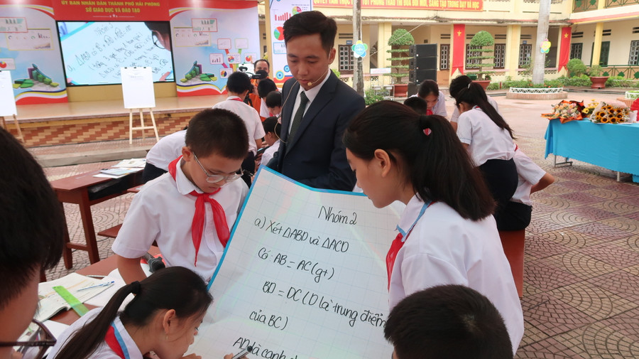 Tiết dạy của thầy Tuệ, Trường THCS An Dương.