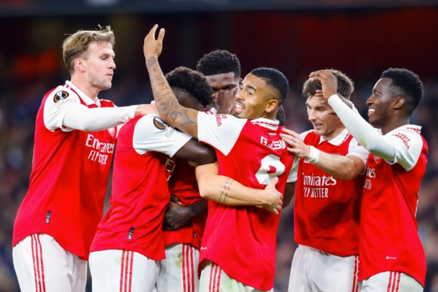 Arsenal sẽ củng cố chắc ngôi đầu nếu thắng ở vòng 25 Ngoại hạng Anh. Arsenal sẽ củng cố chắc ngôi đầu nếu thắng ở vòng 25 Ngoại hạng Anh.