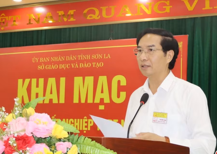 PGS.TS Nguyễn Huy Hoàng phát biểu tại hội nghị.