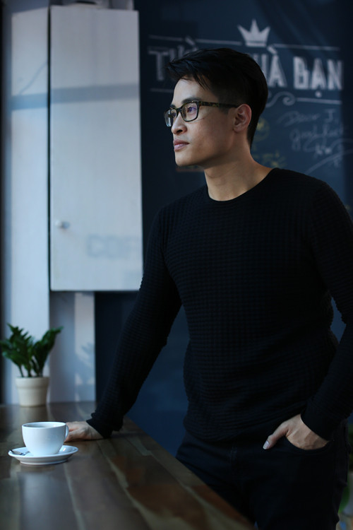 Hà Anh Tuấn không muốn cuộc đời trôi qua trong đơn điệu ảnh 1 polyad