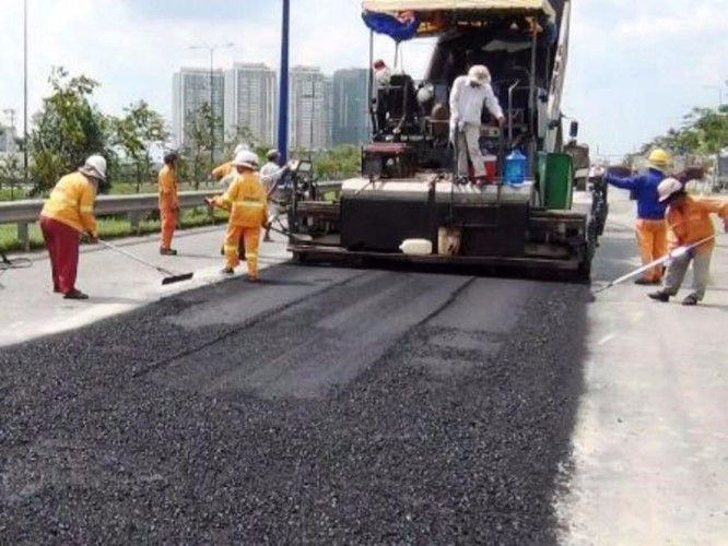 Cần minh bạch phí bảo trì đường bộ. Ảnh minh họa.
