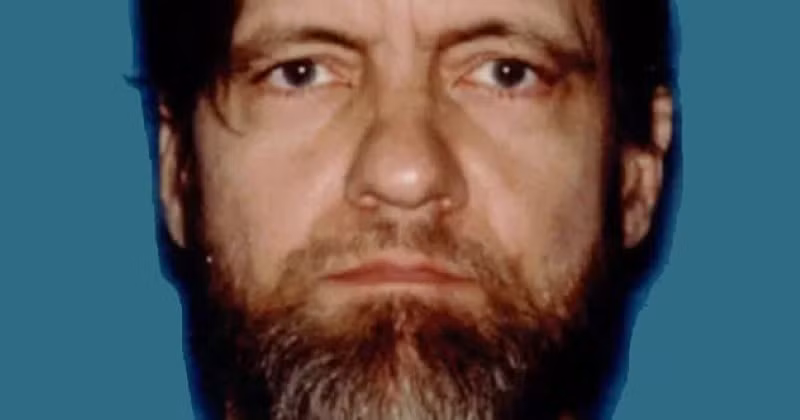 Từ thiên tài đến kẻ đánh bom tàn độc ảnh 1