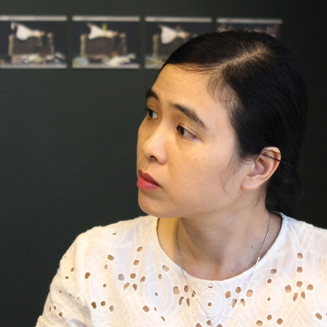 Nhà thơ Ly Hoàng Ly. Nhà thơ Ly Hoàng Ly.